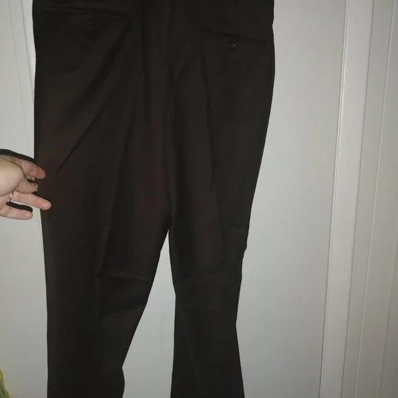 Gorgeous FERRETI UOMO Black 100% Wool Suit 46 Chest, 40R Pant.